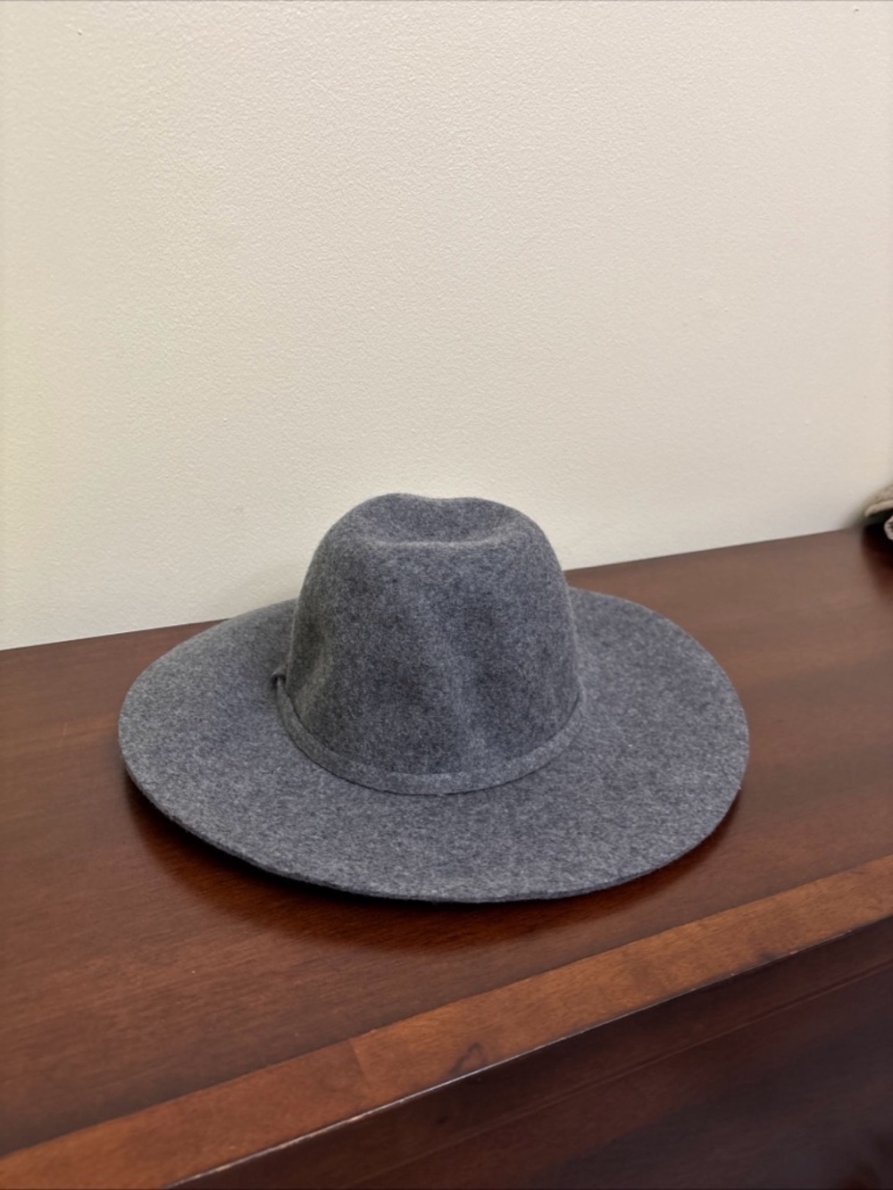 Loft 100% Wool Gray Hat Size M/L Flexible Floppy Wide Brim
